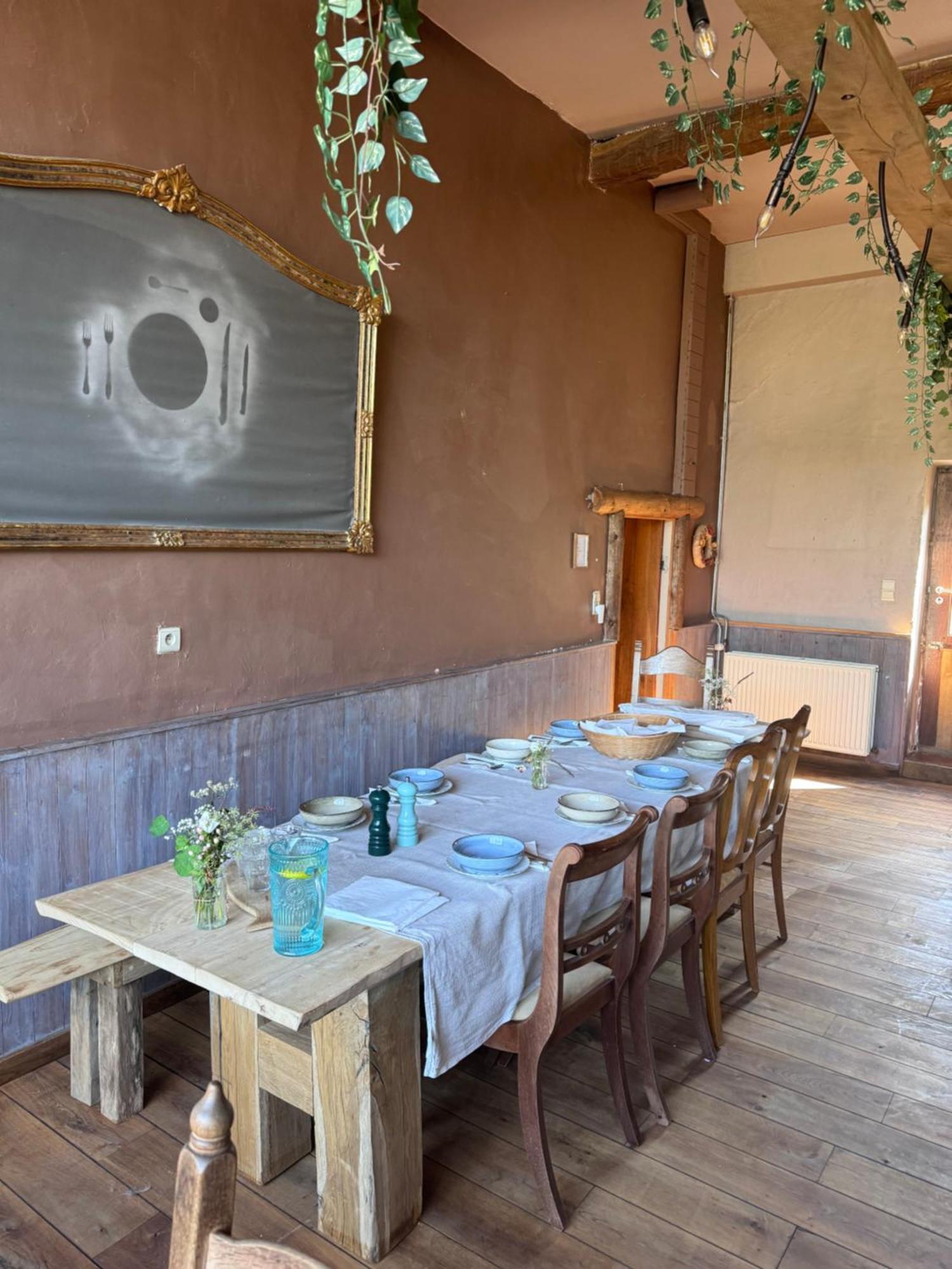 Buteo Chambres D'Hotes & Espresso Lesterny Dış mekan fotoğraf